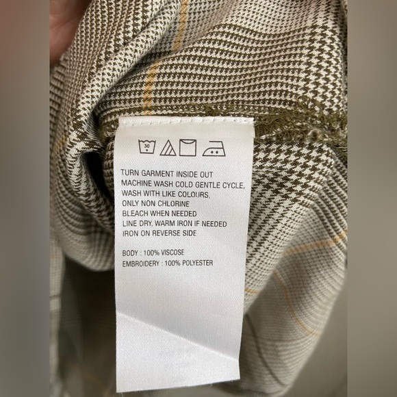 Curations Round Neck Tie String Plaid Embroidered Floral Sleeves Blouse Size L - Picture 8 of 12